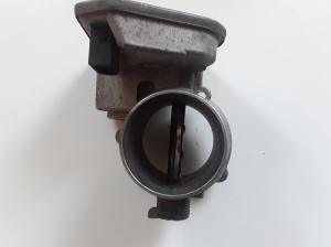   Accelerator valve 