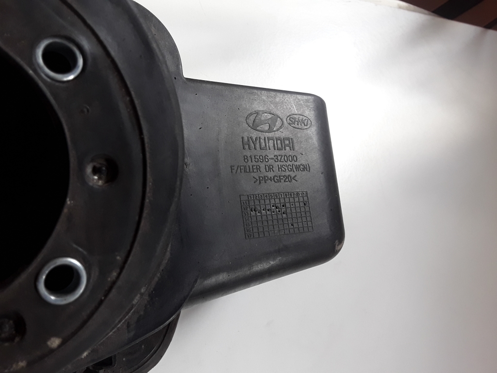 HYUNDAI i40 VF (1 generation) (2011-2020) Крышка бензобака 815963Z000 25808358