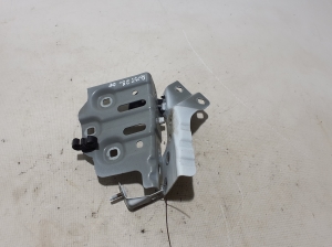   Halter Kotflügel vorne  - 631220027R 