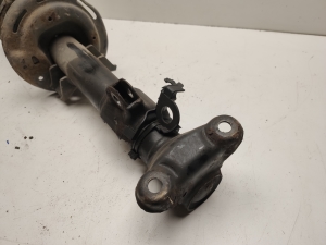 Mercedes Benz C-Class 204 (2007–2014) Eesmine amortisaator A2043200513 - 2