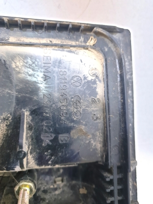 AUDI 80 [B4] (1991–1996) Tail light on trunk lid 811945094 - 2