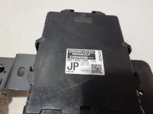 RENAULT Austral (2022–2026) Control unit 319594398R - 4