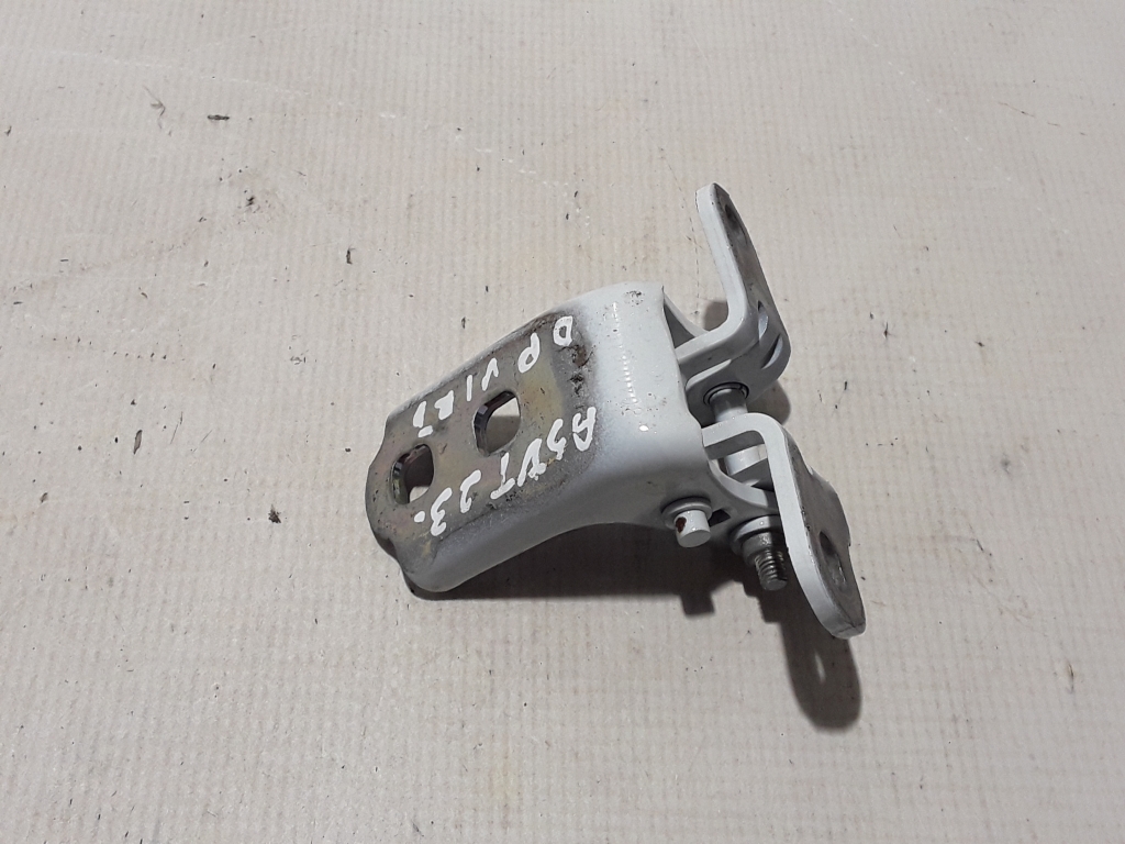 RENAULT Austral (2022–2026) Front door top hinge 804005861R RENAULT Austral (2022–2026) Front door top hinge 804005861R