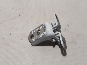 Charnière supérieure de porte avant - 804005861R