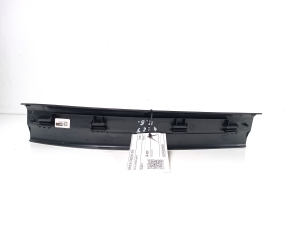 BMW X1 F48 (2015–2022) Inner sill trim 7326811 - 3