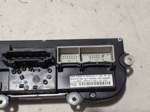 Volkswagen Caddy III (2004–2015) Heater control panel 5HB011292 - 3