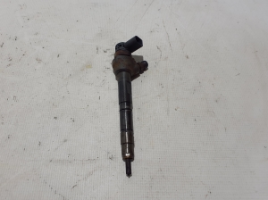   Fuel injector 