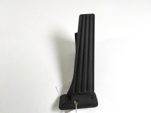 Accelerator pedal - 6859999