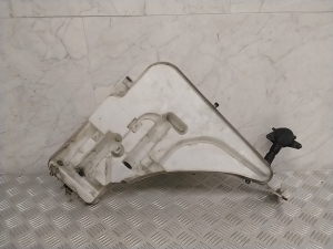 BMW 3 SERIES F30 (2011–2018) Front washer fluid reservoir 7241675 - 2
