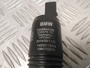 BMW 1 SERIES F20 (2010–2026) Front windshield washer pump 7345844 - 2