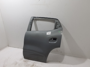 Portes latérales arrière - 821017002R