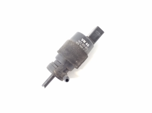 AUDI A8 D4 (2010–2017) Front windshield washer pump 1K5955651 - 2