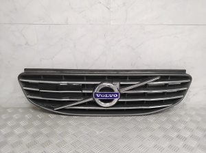  Front grille 