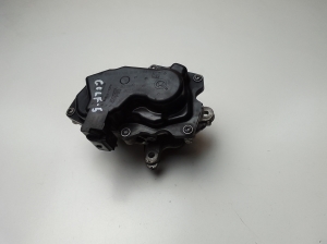  EGR valve 