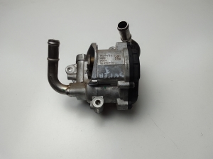  EGR valve 