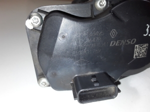  EGR valve 