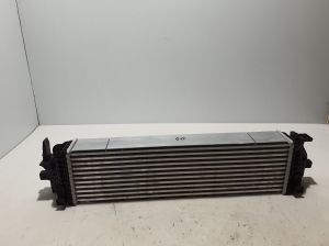  Intercooler radiaator 