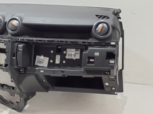 Dacia Duster (2017–2024) Armaturenbrett 681005628R - 4