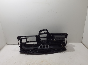 Dacia Duster (2017–2024) Armaturenbrett 681005628R - 5