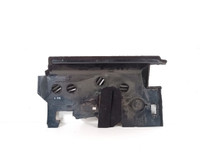 Mercedes Benz G-Class 463 (1990–2018) Salona paneļa cita detaļa A4636800318 - 5