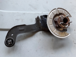 Rear wheel hub and its parts - 678221AC