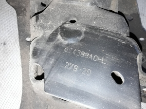 Ford Kuga (2012–2019) Aizmugurējā rumba un tās detaļas 674388AC - 2