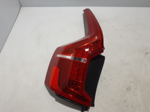   Rear corner lamp 