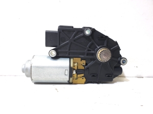 Sunroof motor - 81671-3Z310R