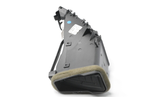 Ford Fiesta V (2002–2008) Armatuurlaua ventilatsioonivõred 8A61A018B09ADW - 2