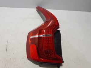  Rear corner lamp 