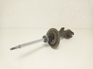 Kia Sportage (2010–2016) Front shock absorber 546613U000 - 4