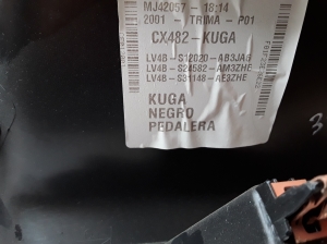 Ford Kuga III (2020–2026) Tagumise toe sisekujundus LV4BS12020AB - 2