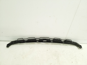 Rear bumper bracket - 5G9807863A
