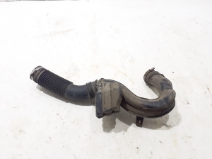  Air intake hose 