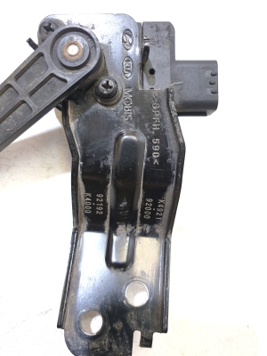 Hyundai Kona (2017–2023) Sensor an der Hinterradnabe K492192000  92192K4000 - 3