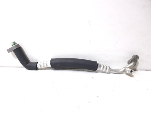 Hyundai Kona (2017–2023) A/C hose - 2