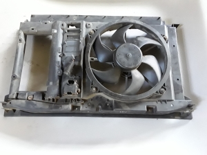 Citroen C4 Picasso (2007–2013) Dzesēšanas ventilators un tā daļas 9653574380 - 2