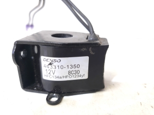 NISSAN Leaf II (2017–2026) Konditsioneeri vooliku ventiil 4433101350 - 2