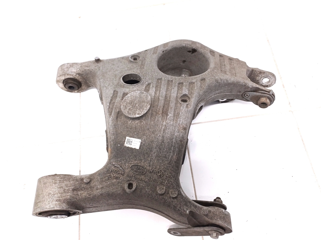 Land Rover Velar (2017–2026) Tagumine õõtshoob HK83-5B530-AE Land Rover Velar (2017–2026) Tagumine õõtshoob HK83-5B530-AE