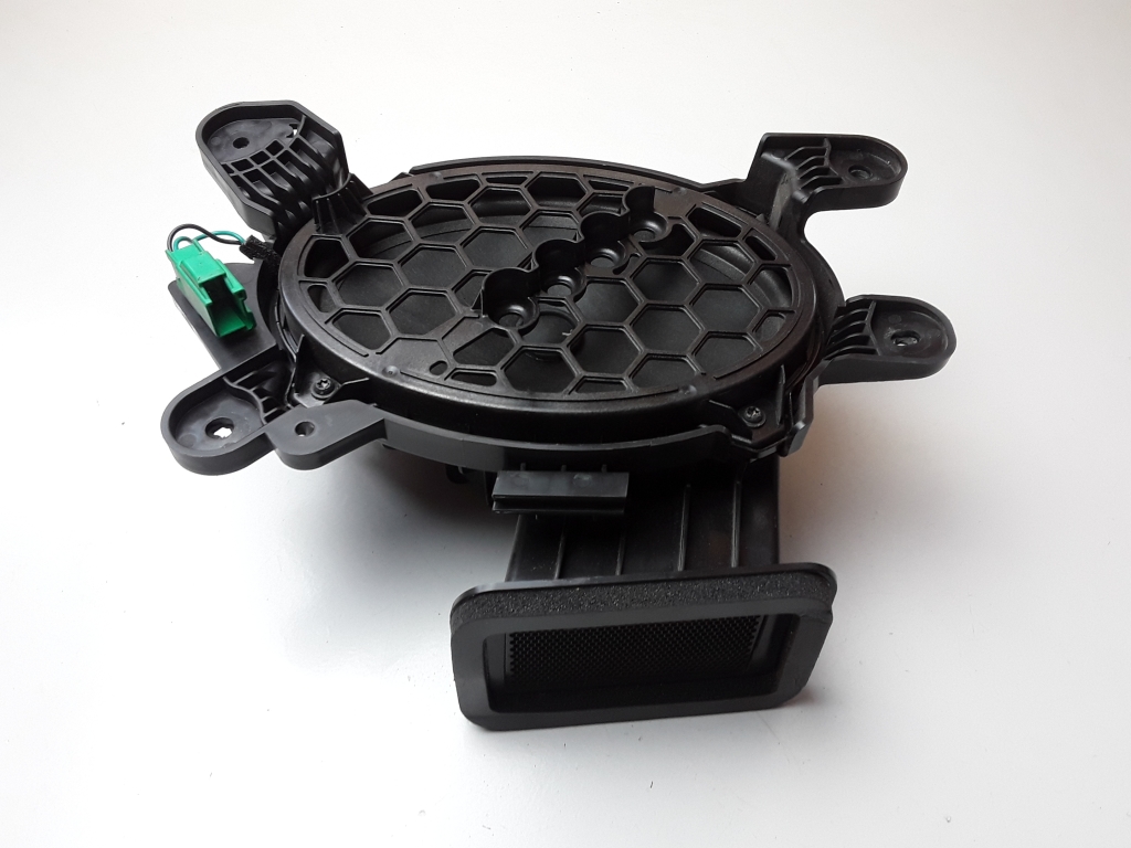 Ford Kuga III (2020–2026) Speaker LJ6T19A067BA Ford Kuga III (2020–2026) Speaker LJ6T19A067BA