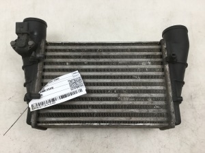 Volkswagen Passat B5 (1997–2005) Ladeluftkühler 058145805B