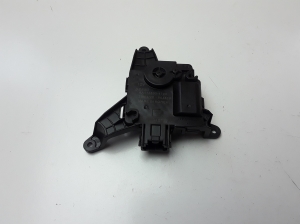 Ford Kuga III (2020–2026) Heater flap actuator AA1138004790 - 2