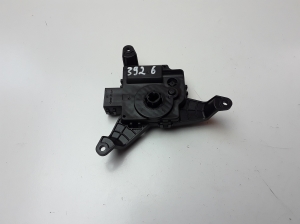   Heater flap actuator  - AA1138004790 