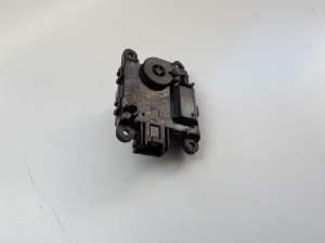Ford Kuga III (2020–2026) Heater flap actuator AA113804750 - 2