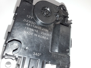 Ford Kuga III (2020–2026) Heater flap actuator AA113804750 - 3