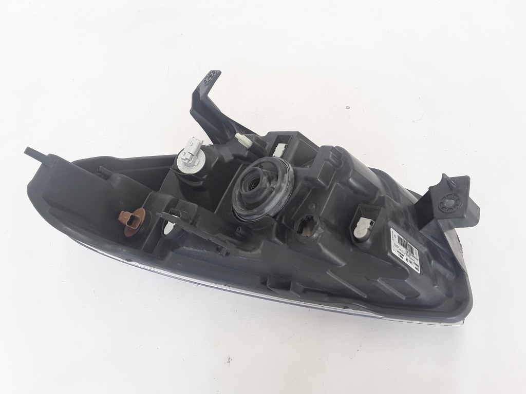 DACIA Dokker 1 generation (2012-2024) Front Right Headlight 260102814R 21081339