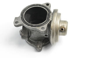 Volkswagen Polo IV (2001–2009) Ventil Abgasrückführung 045129637A - 2