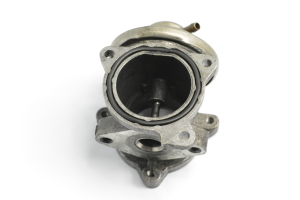 Volkswagen Polo IV (2001–2009) Ventil Abgasrückführung 045129637A - 4