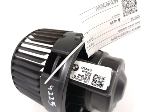 BMW X1 F48 (2015–2022) Heizungsgebläsemotor 9297752 - 3