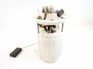 Mercedes Benz ML-Class 166 (2011–2015) Kütusepump paagis A16624701094 - 2